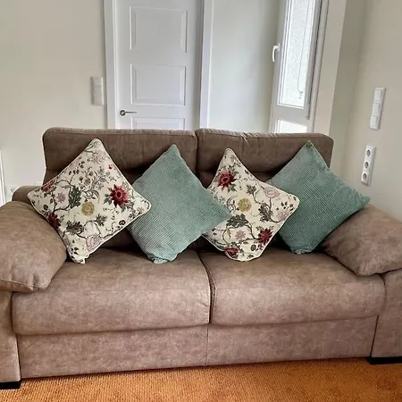 Precioso Y Acogedor Apto. En Noia. Recien Renovado Exterior foto
