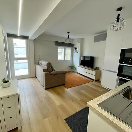 Precioso Y Acogedor Apto. En Noia. Recien Renovado Exterior foto